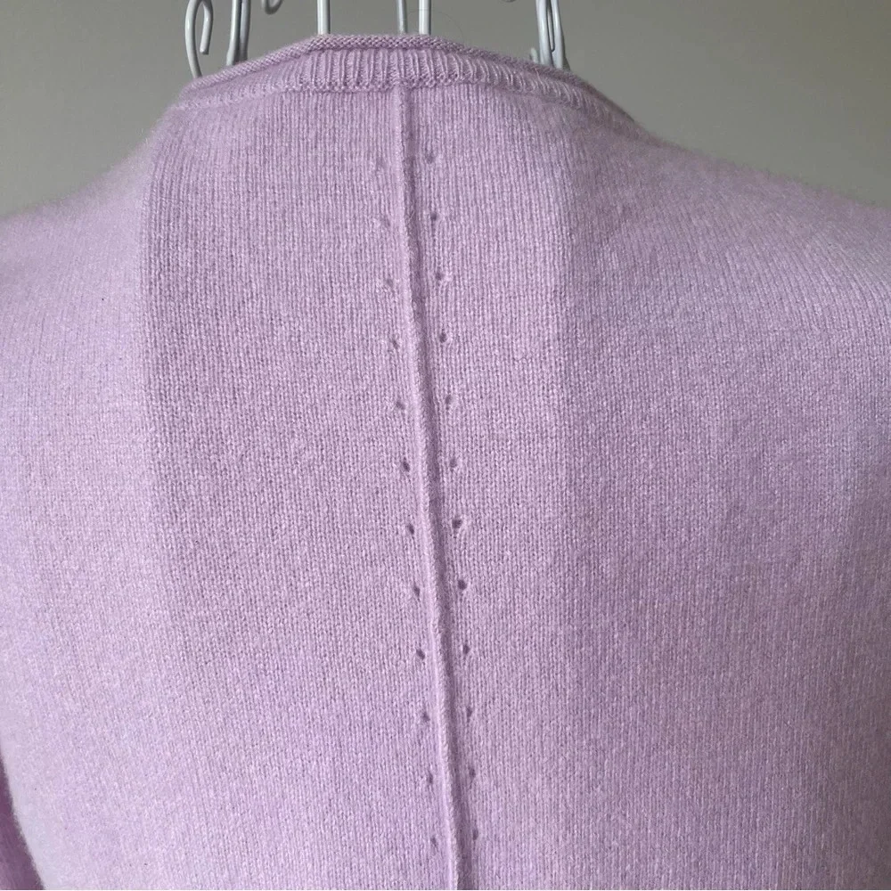 Saks fifth avenue 100% cashmere v neck pullover sweater long sleeve lilac SZ XS